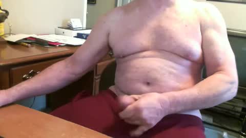 Snapshot of skn1960e chatting on March 3, 6:12 pm skn1960e online show from March 3, 6:12 pm