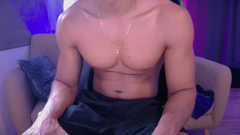 Liam Vokov online show from November 17, 2:45 pm