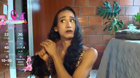 Snapshot of sky_fox_1 chatting on July 22, 8:44 pm STIVEN online show from July 22, 8:44 pm