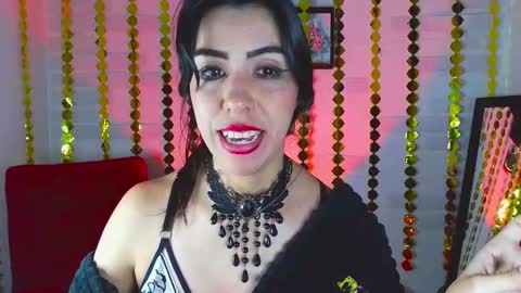 Snapshot of sky_girl1 chatting on March 5, 1:52 am Mile online show from March 5, 1:52 am