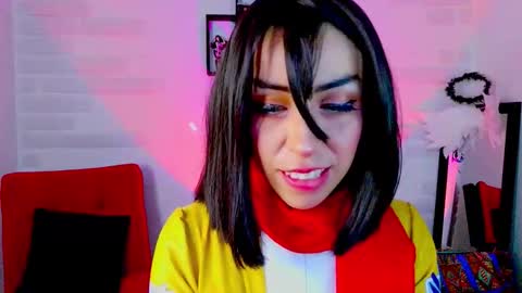 Snapshot of sky_girl1 chatting on November 17, 4:40 am Mile online show from November 17, 4:40 am