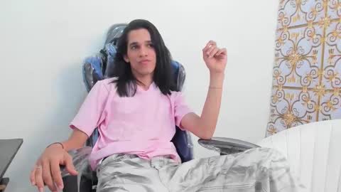 SKY online show from January 19, 1:48 pm