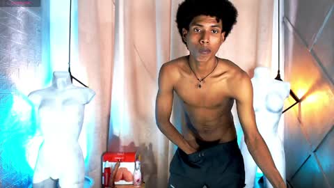 sky_walkerss online show from March 28, 6:18 pm