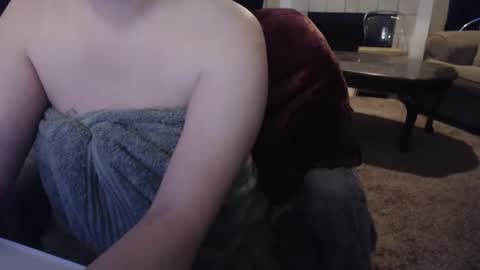 SKYLE   online show from November 5, 10:10 pm