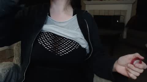 SKYLE   online show from April 5, 1:14 am