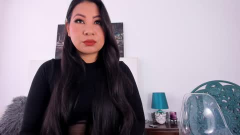 Snapshot of skydarkblue chatting on December 30, 3:57 pm skydarkblue online show from December 30, 3:57 pm