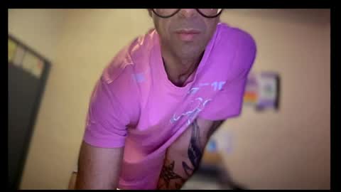 IAN HARD online show from May 10, 5:07 pm