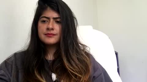 Skyler online show from April 29, 3:16 pm