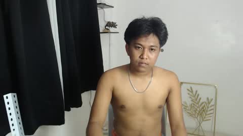 Skyler online show from April 9, 2:55 pm