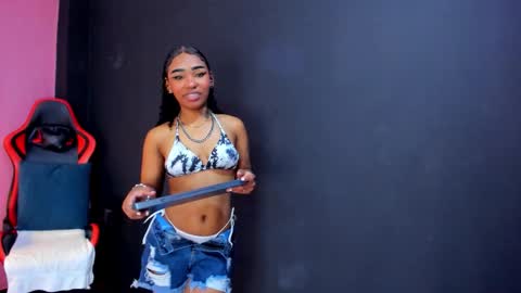 skylerbloom online show from October 19, 2:45 am