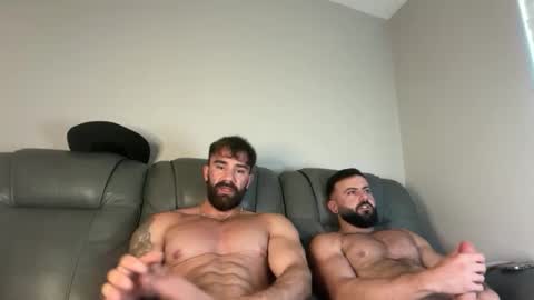 Skyler Flexes online show from May 1, 11:09 pm