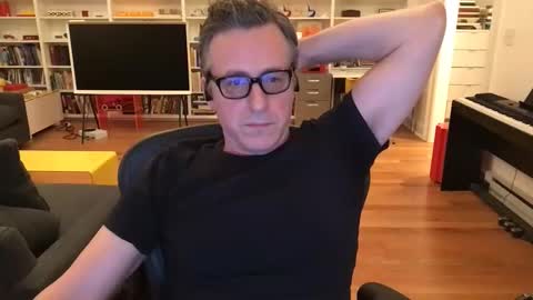 Snapshot of skyline3371 chatting on February 18, 5:25 am Skyline3371 online show from February 18, 5:25 am