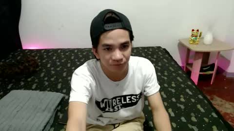 skyler online show from April 15, 1:40 pm