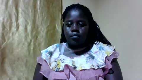 Snapshot of skyra1 chatting on December 25, 12:05 am skyra1 online show from December 25, 12:05 am