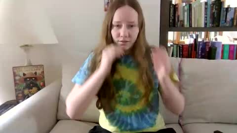 Snapshot of skywinters chatting on February 5, 3:38 pm Sky Winters online show from February 5, 3:38 pm
