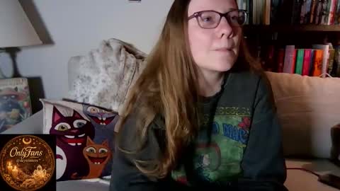 Snapshot of skywinters chatting on February 24, 2:53 am Sky Winters online show from February 24, 2:53 am