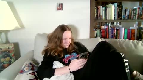 Snapshot of skywinters chatting on February 27, 9:48 pm Sky Winters online show from February 27, 9:48 pm