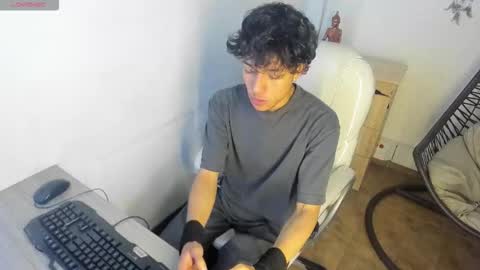 slasher_x online show from January 11, 8:25 pm