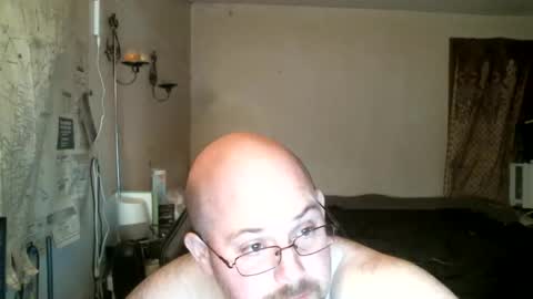 Snapshot of slavejim518 chatting on January 25, 5:51 am slavejim online show from January 25, 5:51 am