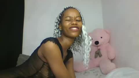 Snapshot of slaybby chatting on February 13, 11:39 am Slaybby online show from February 13, 11:39 am