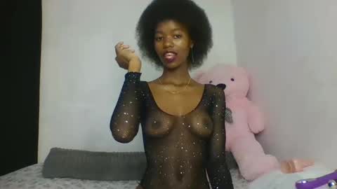Snapshot of slaybby chatting on February 24, 4:27 pm Slaybby online show from February 24, 4:27 pm