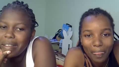 sleciah online show from January 8, 7:38 pm