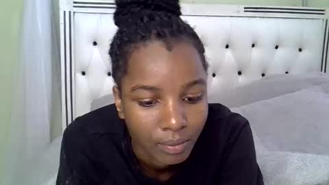 Snapshot of sleciahsha chatting on April 25, 9:45 am sly online show from April 25, 9:45 am