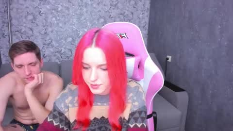 Snapshot of sledadora chatting on February 23, 1:10 pm Sophie and David online show from February 23, 1:10 pm