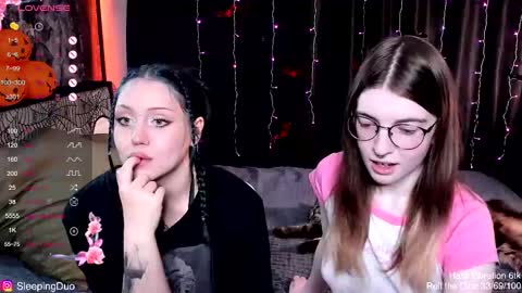 Hi We are Iva and Angela Nice to meet u 3 online show from October 24, 11:17 am