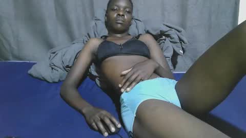 slender_queen online show from January 15, 12:21 pm