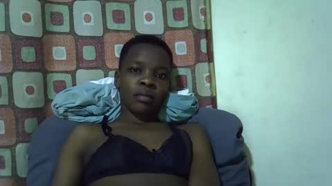 slender_queen online show from March 26, 8:09 am