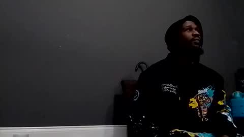 Snapshot of slickerthan12 chatting on January 21, 4:21 am BBC Hanging online show from January 21, 4:21 am