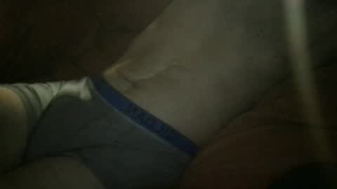 Snapshot of slienthear83 chatting on December 19, 2:45 am slienthear83 online show from December 19, 2:45 am