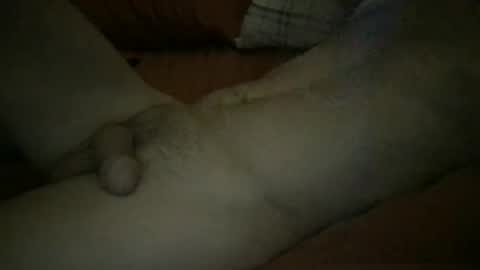 Snapshot of slienthear83 chatting on December 22, 4:50 am slienthear83 online show from December 22, 4:50 am