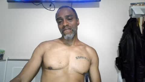 slim975 online show from August 3, 3:27 am