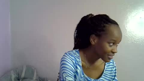 Snapshot of slim_alicia chatting on September 27, 8:08 am Alicia online show from September 27, 8:08 am