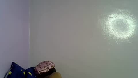 Snapshot of slim_alicia chatting on September 29, 10:36 pm Alicia online show from September 29, 10:36 pm