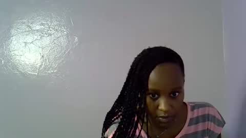 Snapshot of slim_alicia chatting on October 4, 1:20 pm Alicia online show from October 4, 1:20 pm