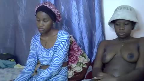 Snapshot of slim_alicia chatting on October 25, 5:30 pm Alicia online show from October 25, 5:30 pm