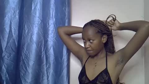 Snapshot of slim_alicia chatting on December 2, 4:02 pm Alicia online show from December 2, 4:02 pm