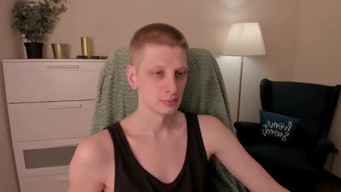 Andy online show from March 29, 8:42 pm