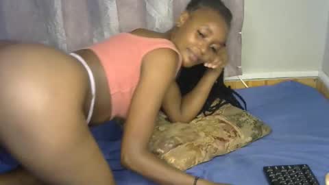 Snapshot of slim_byb chatting on May 7, 8:20 am slim_byb online show from May 7, 8:20 am