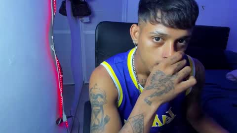 slim_master12 online show from January 7, 3:57 am