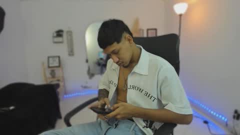 slim_master12 online show from January 18, 2:59 am