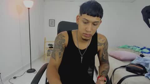 slim_master12 online show from March 7, 11:13 pm