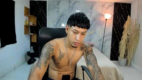 slim_master12 online show from May 5, 11:46 pm