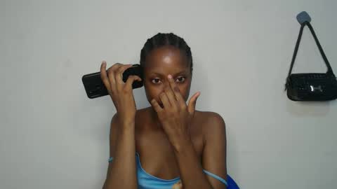 perry online show from March 4, 8:42 am