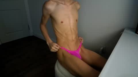 slimfitsmooth online show from July 9, 9:24 am