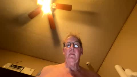 slimjim061560 online show from May 16, 12:18 am