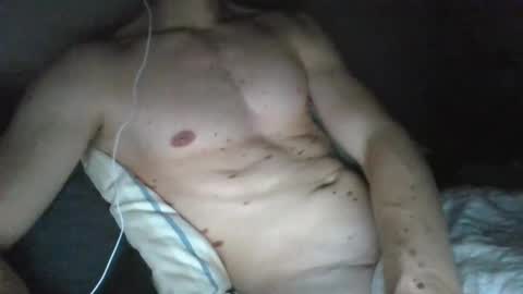 Snapshot of slimnlean chatting on December 2, 3:04 am slimnlean online show from December 2, 3:04 am